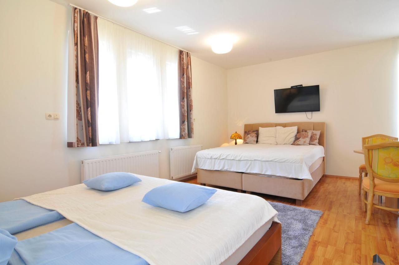 Farkas Apartman Siófok Eksteriør billede